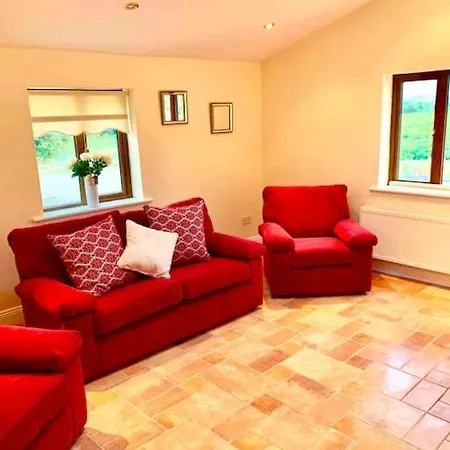 Holiday home The Stables New Ross