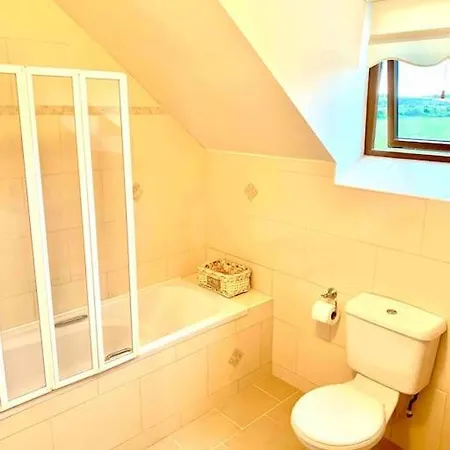 Vakantiehuis The Stables New Ross